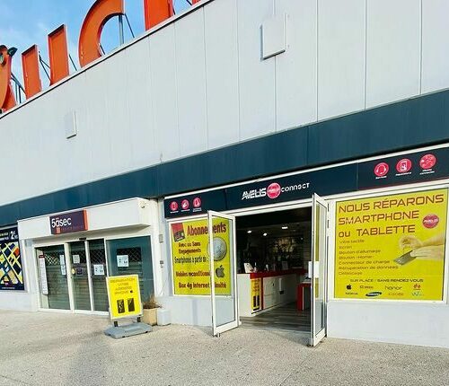 Devanture magasin AVELIS CONNECT AUBAGNE